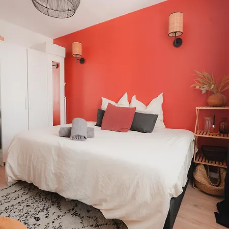 Superbe Avec Lit King Size Centre Villers Sur Marne Proche Paris Ideal Pour Couples Et Professionnel *